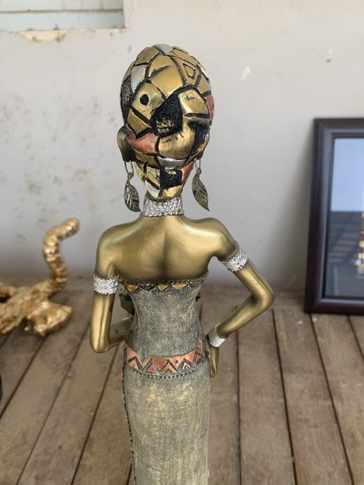 Статуэтка Женщины 45см