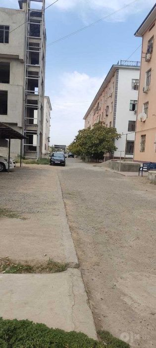 Qarshi oiylaga 2 xonali kivartera