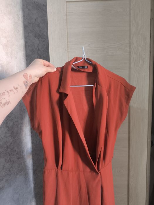 Отдам женские вещи