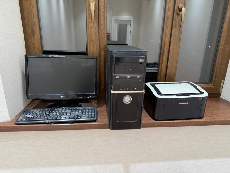 Настольный компьютер