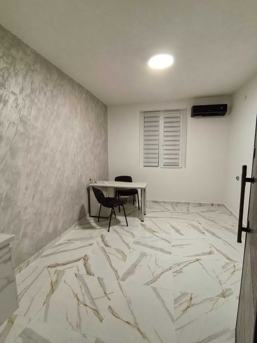 Дава се под наем Магазин в Мадан - 15 кв.м за 129.54 € - Снимка #1