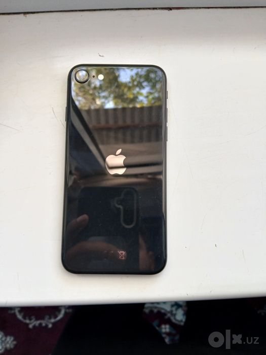 Iphone SE 2022 sotiladi