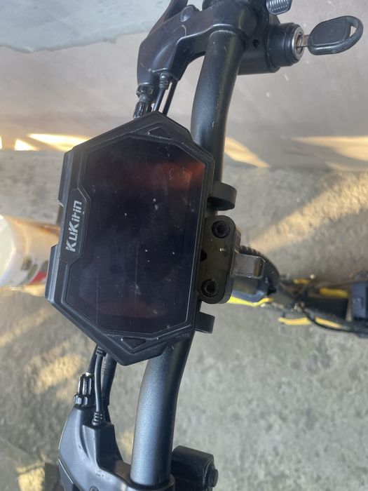 Vând g2pro lipsa controler