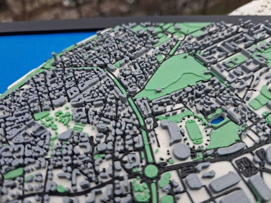 Русе на длан! Аристократизъм и релеф в 3D