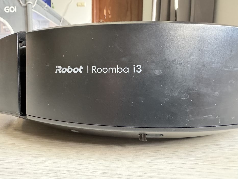 iRobot Roomba i3