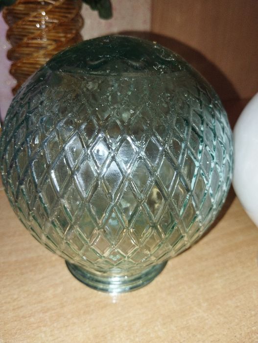 Продам плафоны,бра