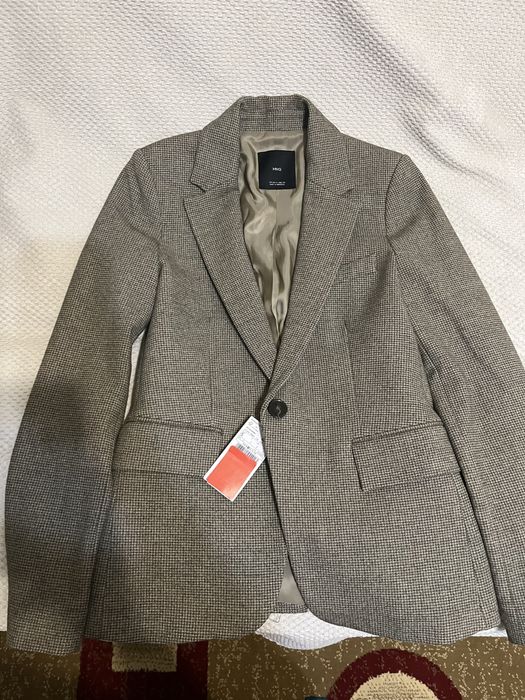 Продам женский пиджак бренда MANGO XS-S