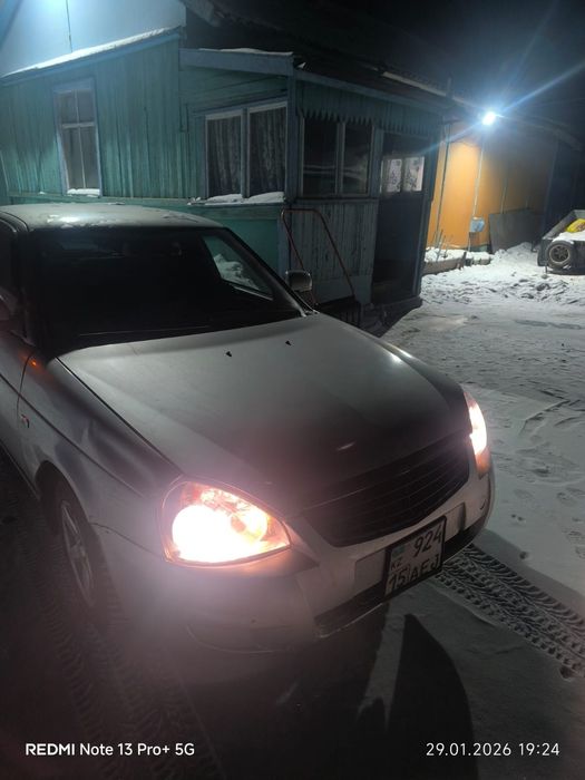 Продам Приору 2009 год