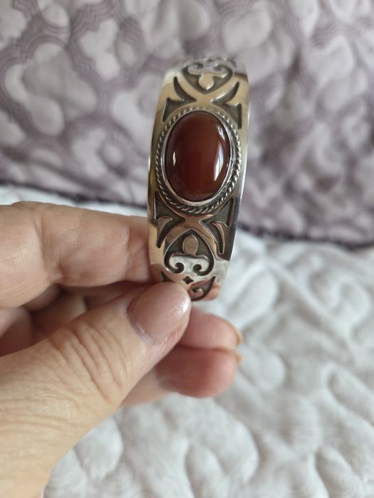 Продается браслет серебро 925 пробы