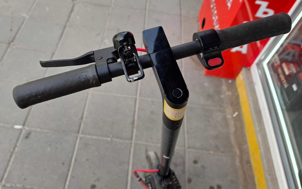 Xiaomi Mi Electric Scooter Pro 2