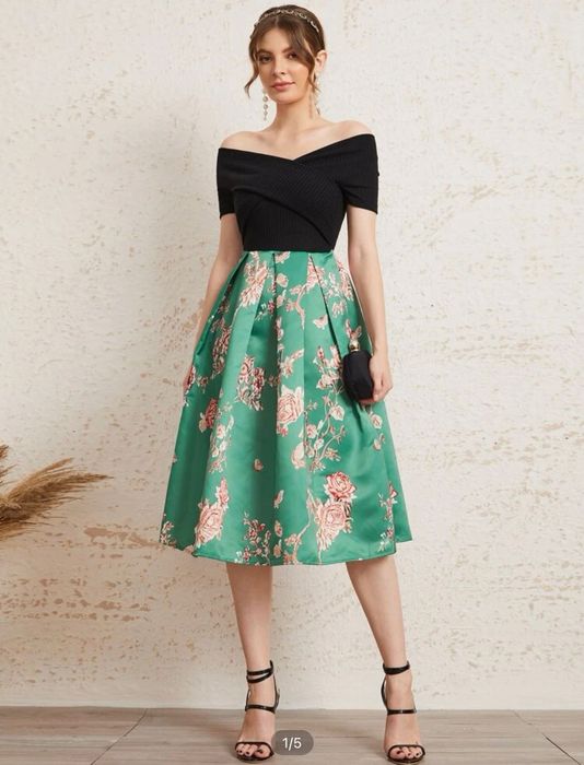 Елегантна Рокля Нова