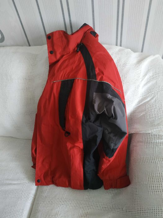 Продавам/Подарявам зимно работно яке