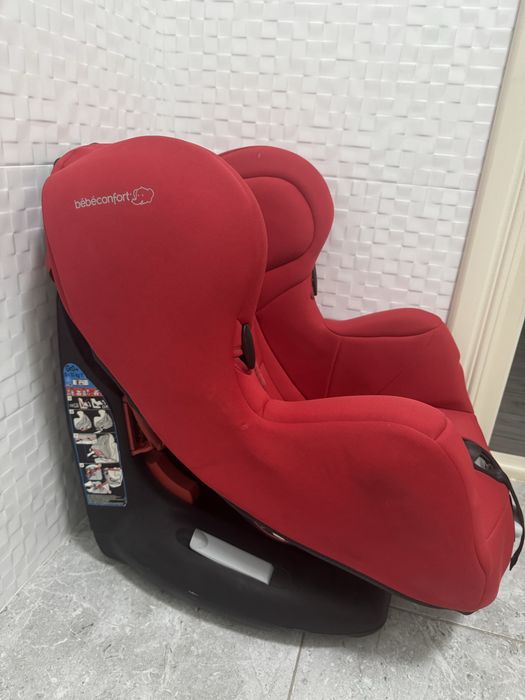 Детское автокресло, ванночка, ходунок