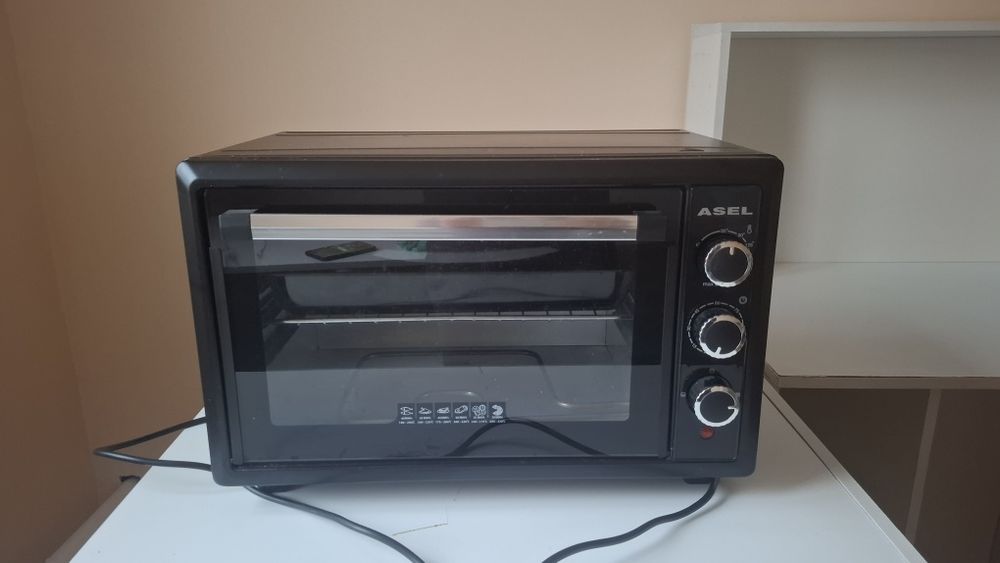 Продам духовку в хорошем состоянии