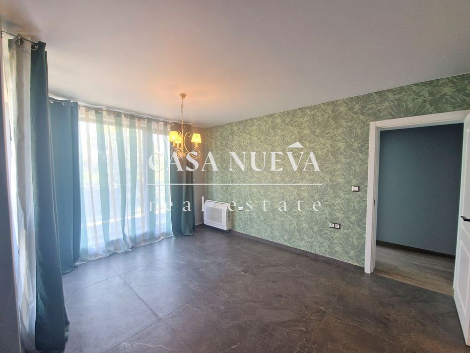 Продава се Къща в с. Кранево, Област Добрич - 300 кв.м за 1834 €/кв.м - Снимка #6