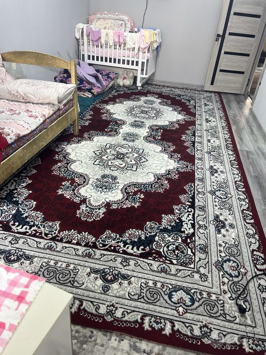 Gilam sotiladi yangi sam gilami arzon sroshni sotiladi