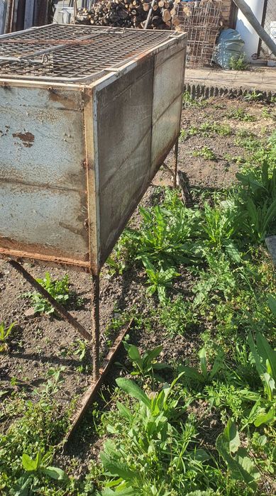 Клетка за зайци/зайчарник