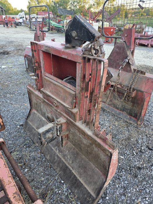Troliu forestier in tiranti la tractor TAJFUN 5T toate piese originale