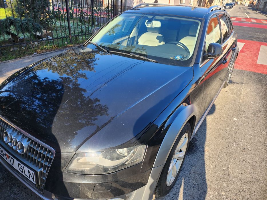 Vând Audi A4 Allroad 2010 – 2.0 TDI 170 CP, quattro, manual