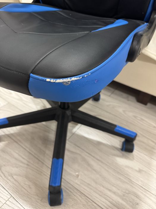 Стол геймърски ползван