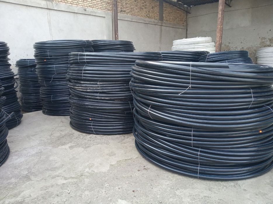 Гофра труба. Гофрированная труба. Труба пвх. Дренажная труба. Gofra.