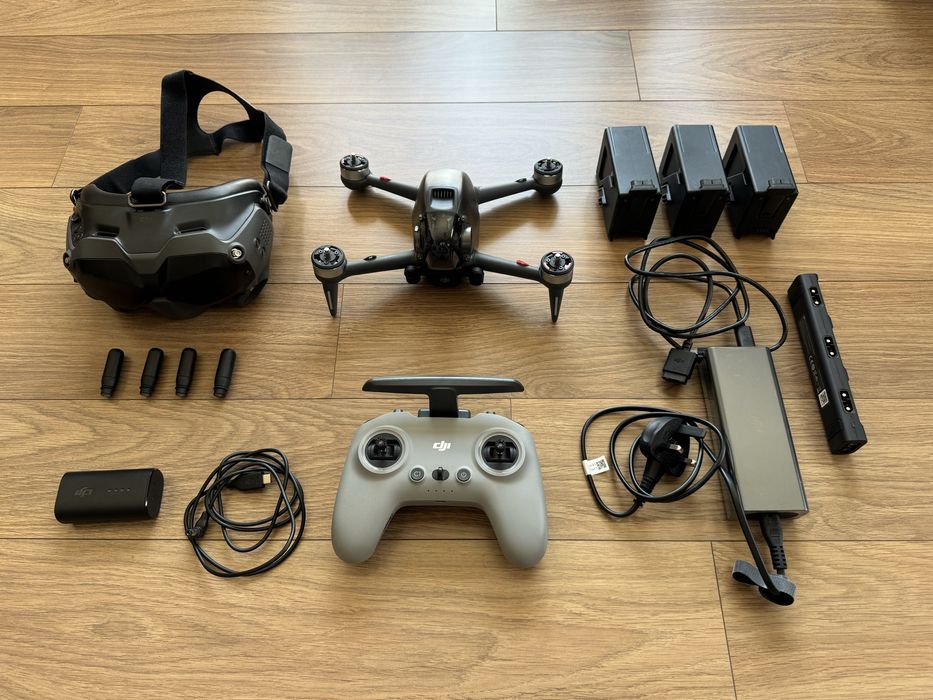DJI FPV Combo черный