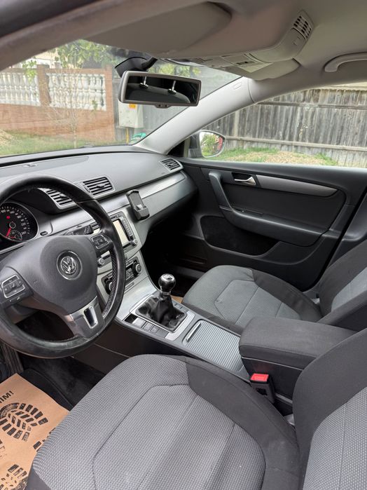 Volkswagen Passat B7 2012 2.0TDi 140CP Euro5 Break