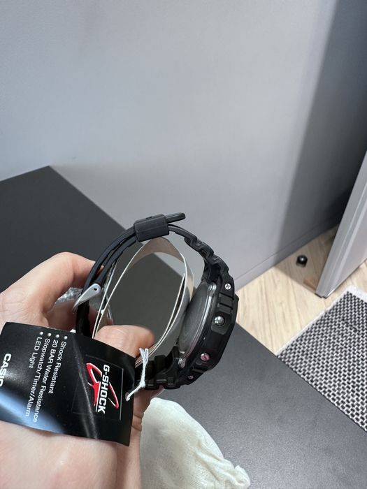 Casio g shock dw5600ubb-1er Оригинал