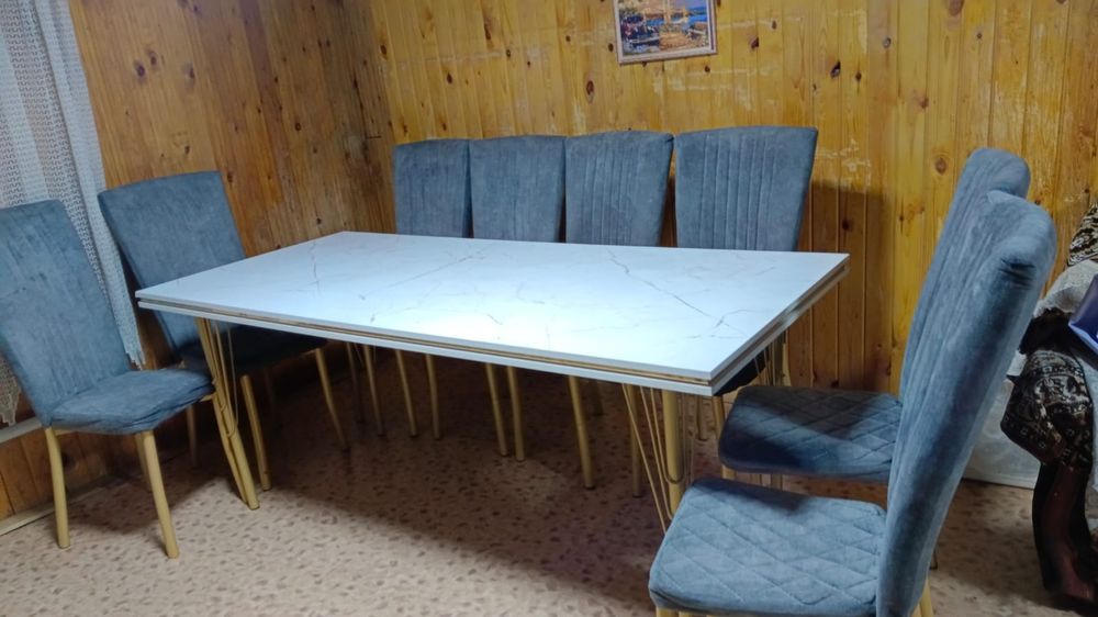 Кухонный стол + 8 стульев