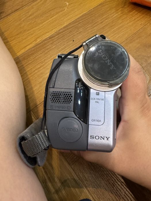 Видеокамера sony handycam
