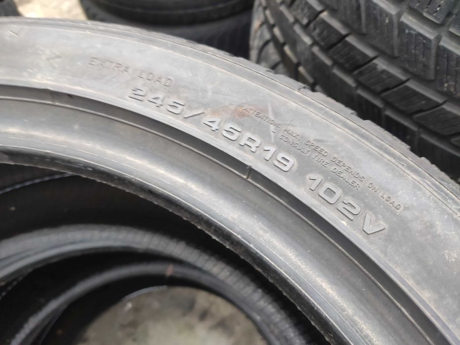 2бр Зимни гуми 245 45 19 - Goodyear - DOT 2023