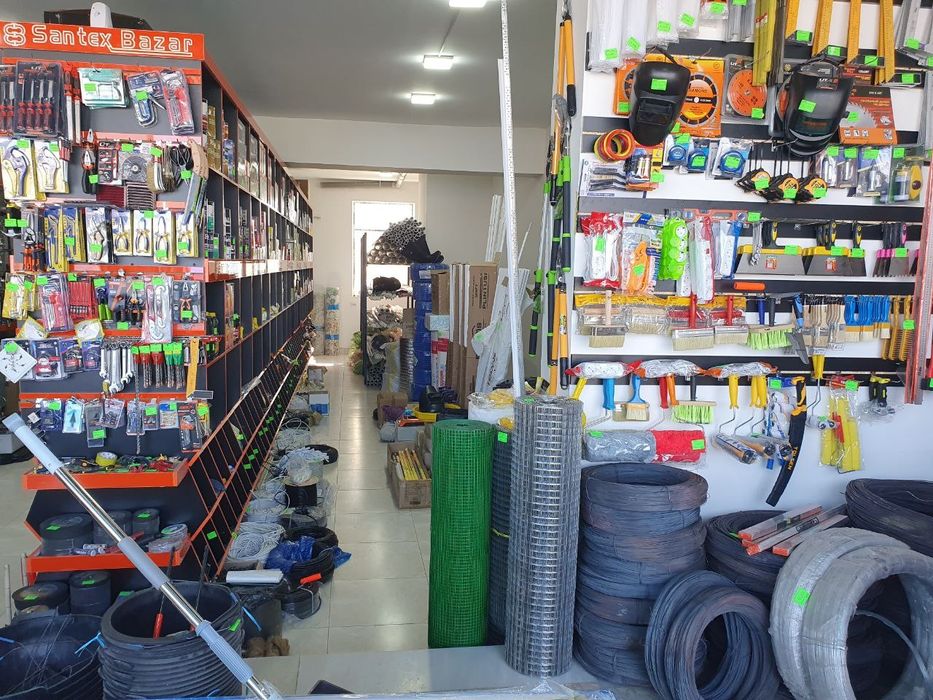 Қурилиш моллари ҳамда сантехника маҳсулотлари арзон нархларда сотилади