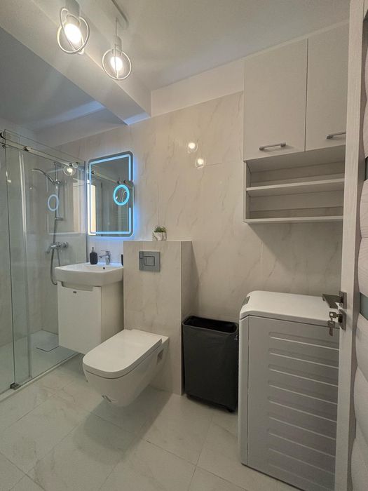 Apartament cu parcare în Apărătorii Patriei_de vânzare