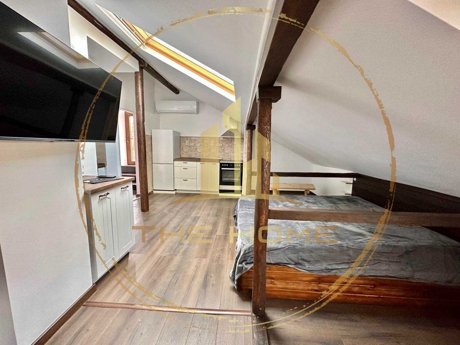 Дава се под наем Едностаен апартамент в Варна, Център - 40 кв.м за 375 € - Снимка #2