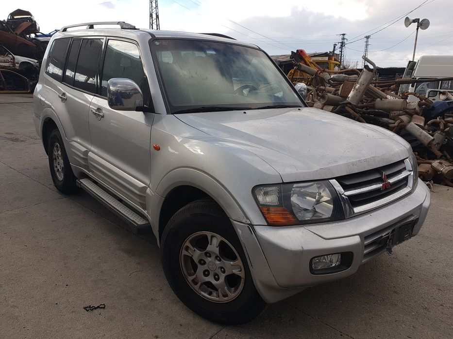 Мицубиши Паджеро 3.2 did на части
