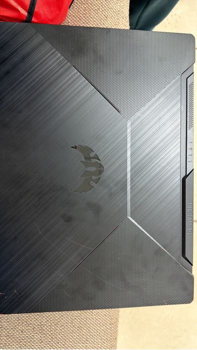Продаю ноут бук Asus