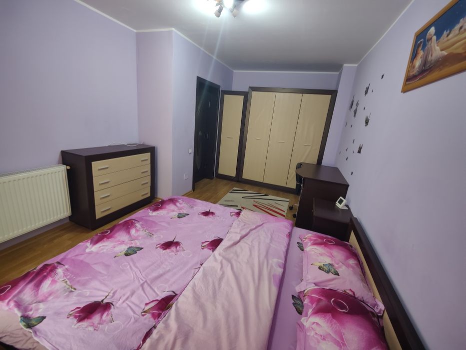 Apartament de închiriat