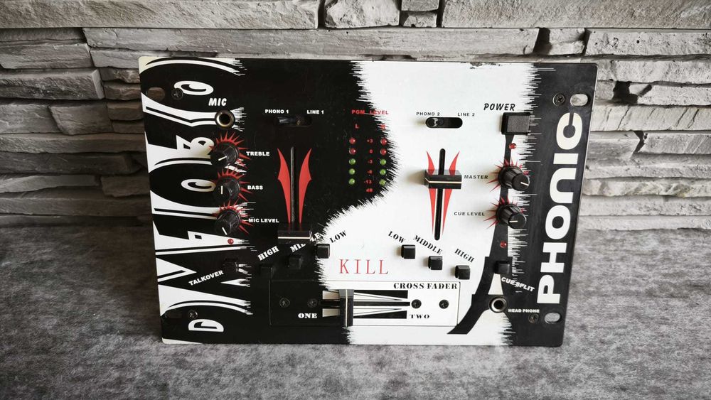 Mixer DJ analog compact Phonic DM1030 DJ Mixer - GARANTIE!