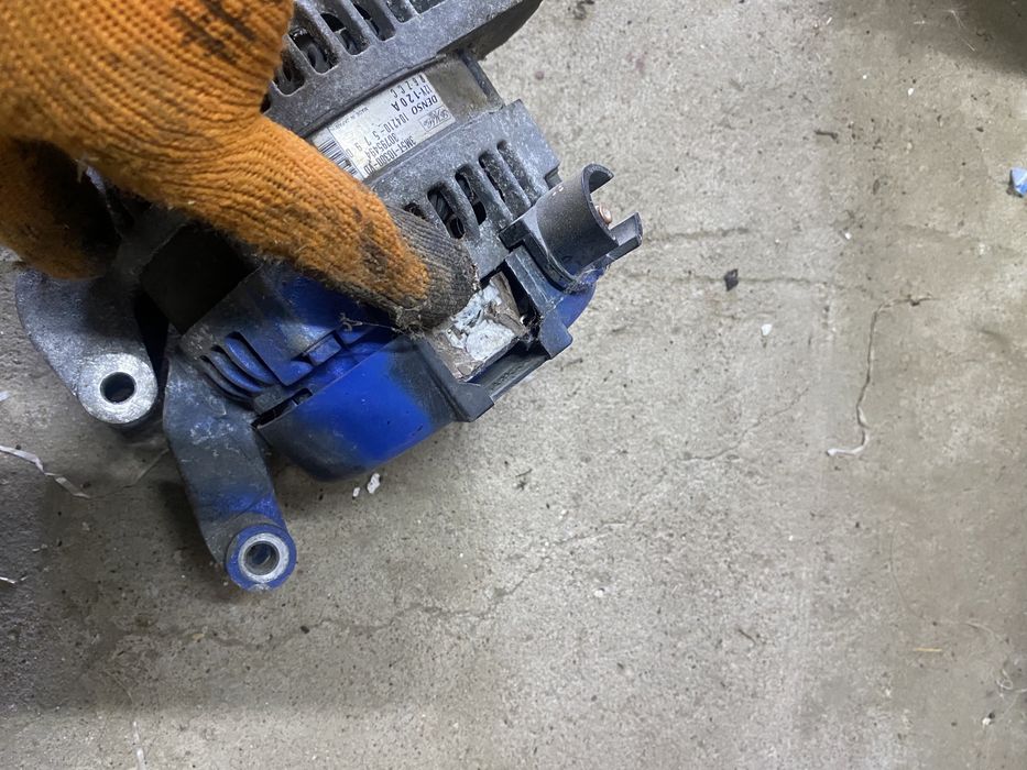 Генератор для Форд фокус 2