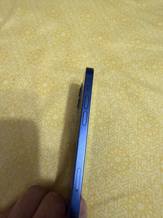 Iohone 12 mini 750 lei