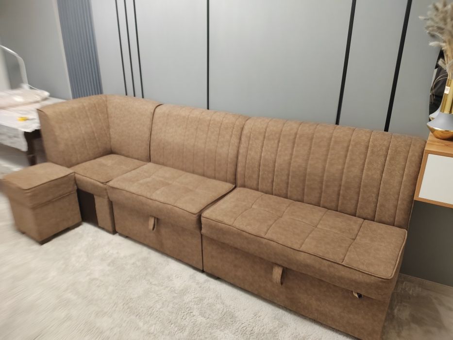 Продам кухиний улолок