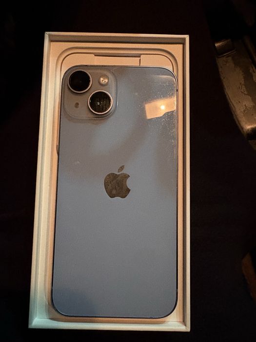 Vand Iphone 14 128 gb