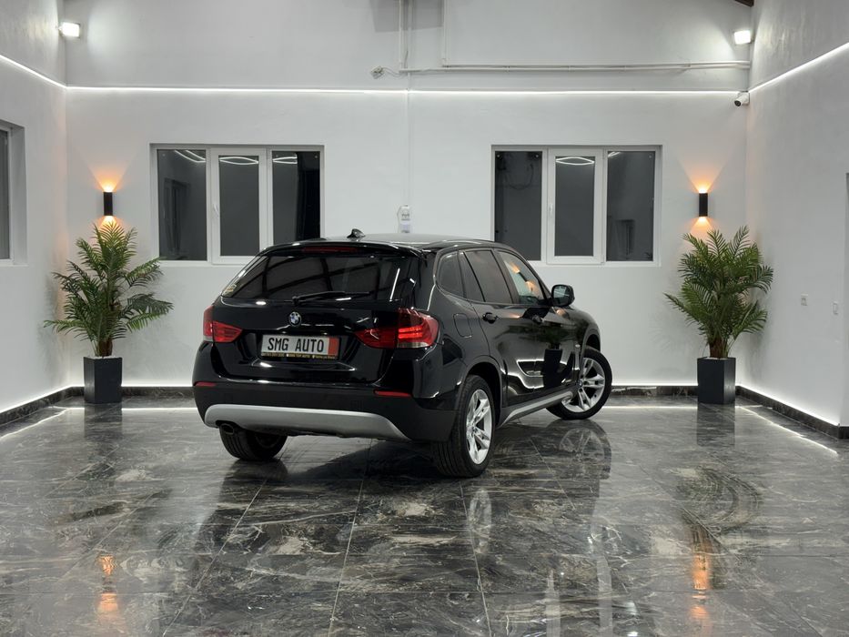 BMW X1 11/2011 E5 2.0d 143 CP Automat SE POATE IN RATE