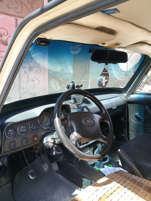 Жигули srochna sotiladi