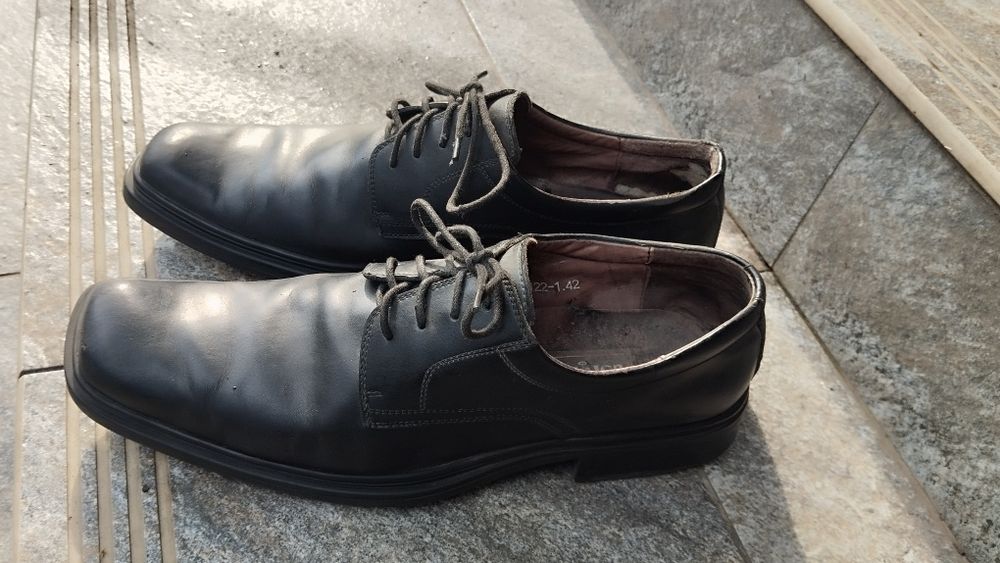 Продам мужскую обувь