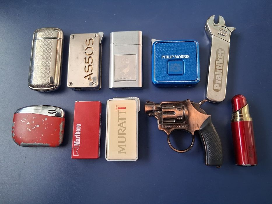 ЛОТ Стари Метални Запалки 14 Броя