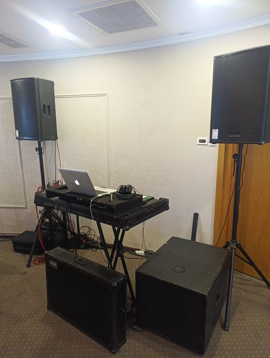 Inchiriez, de inchiriat sonorizare sistem audio boxe cabana REVELION