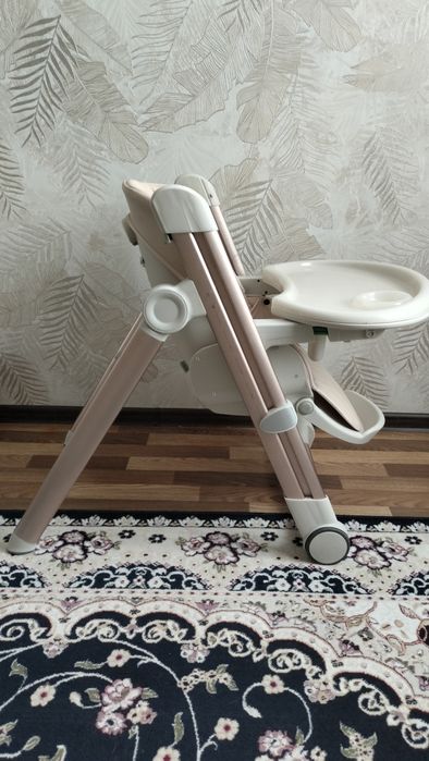 Продам стульчик для кормления