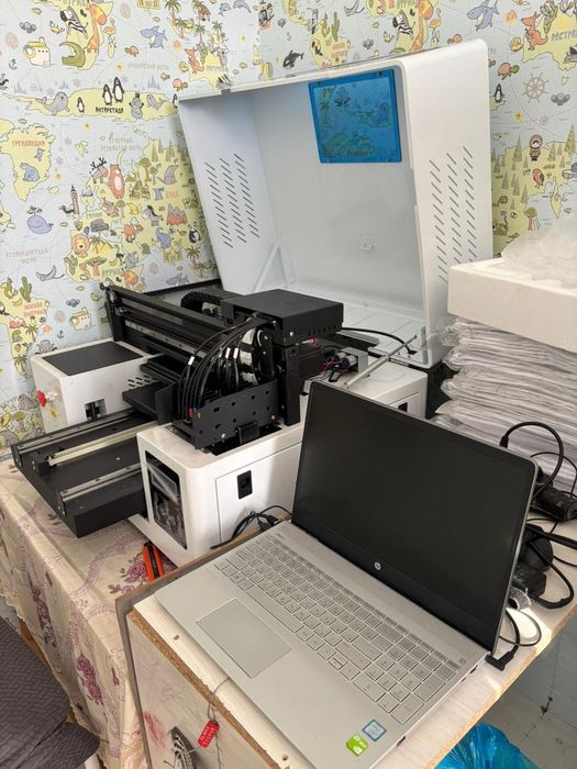 DTG принтер, термопресс, ноутбук