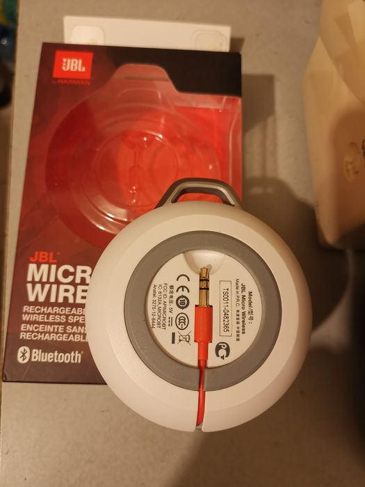 Bluetooth колонка JBL